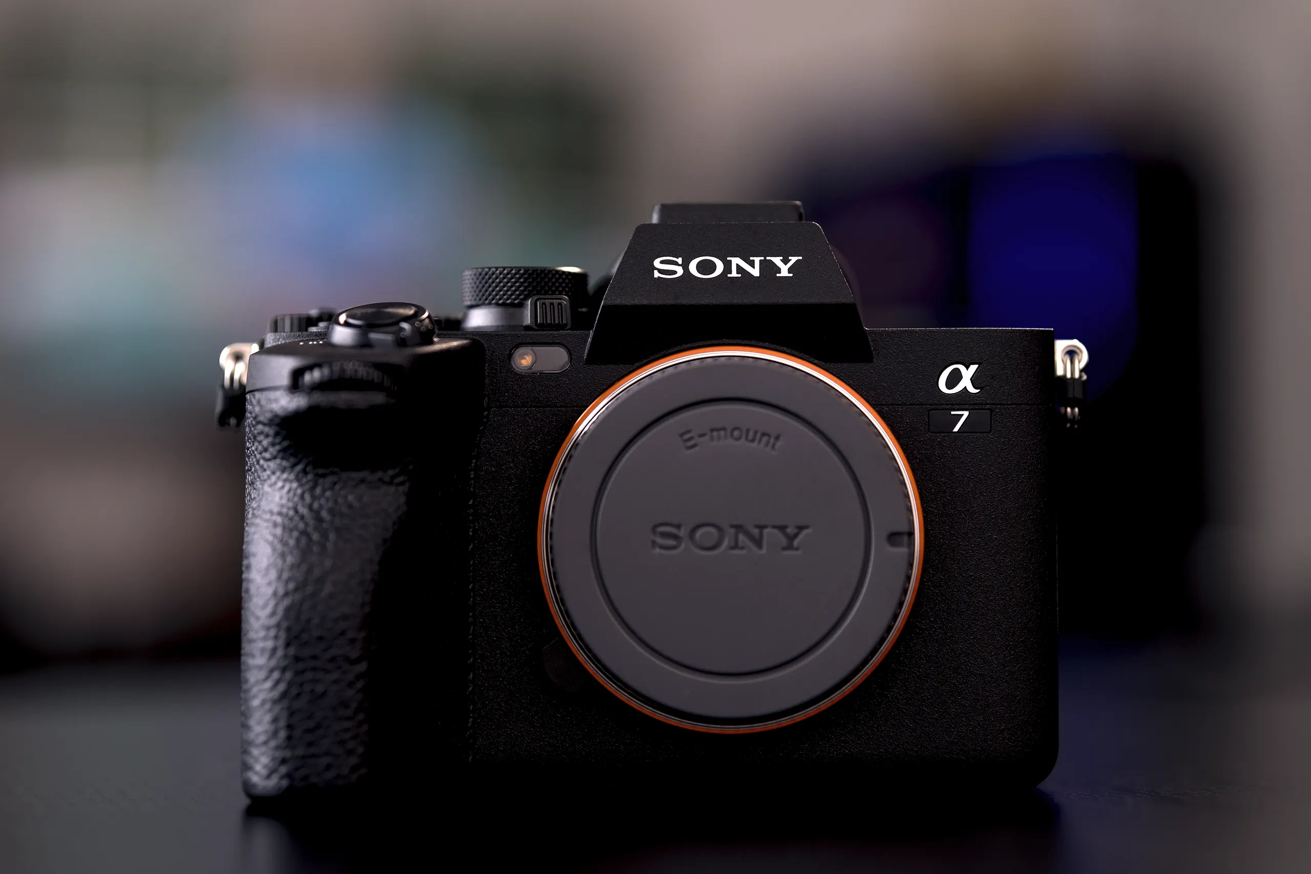 Sony FE 35mm f/1.4 GM Real Life Size Comparison - Sony Addict